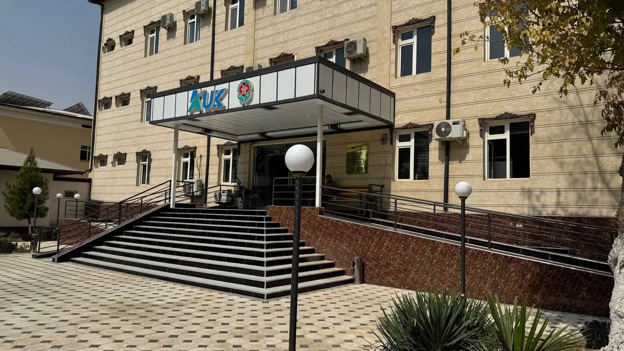 «ABROR UROLOGIYA KLINIKASI» xususiy klinikasi